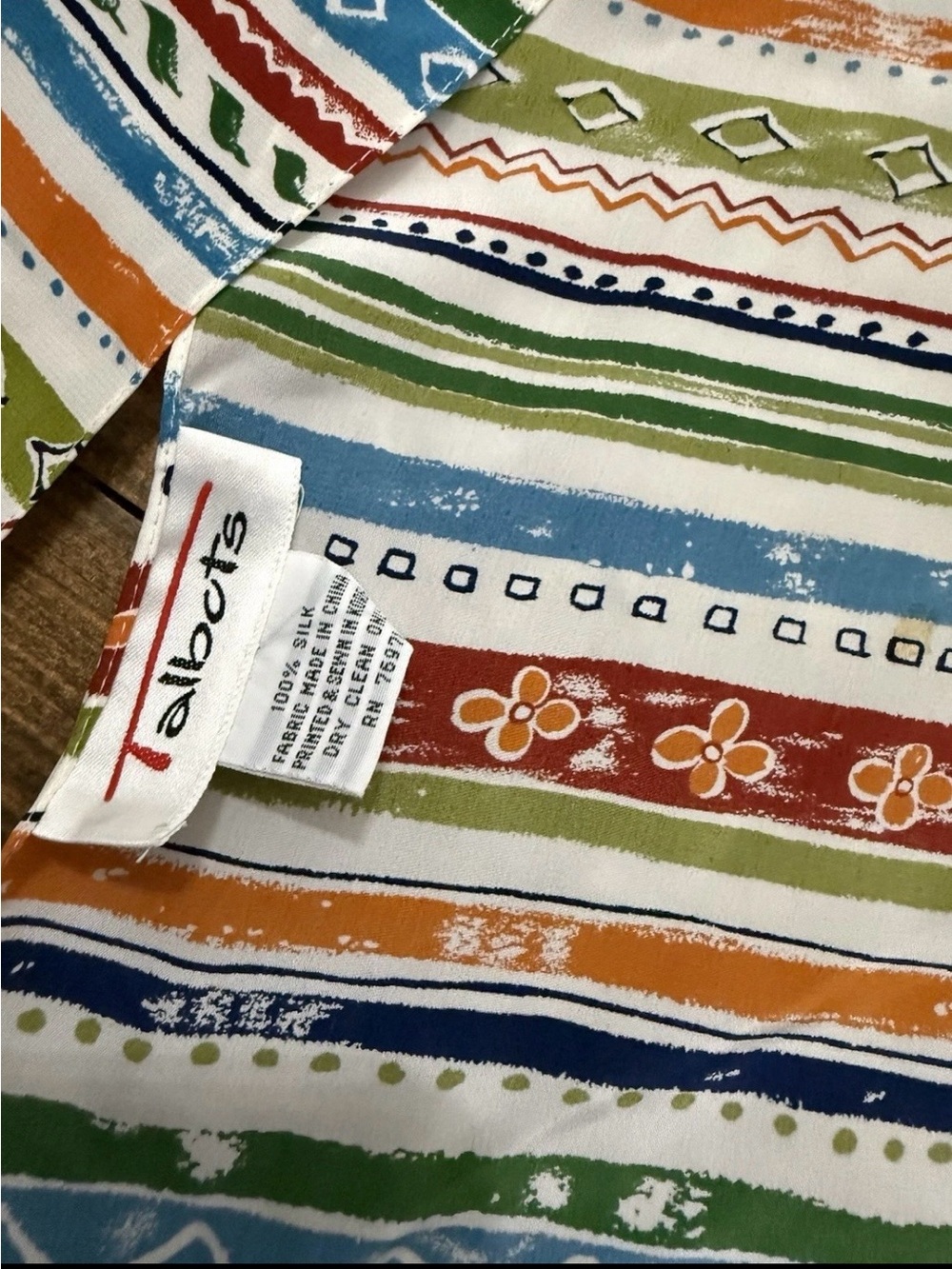 Talbots Silk Scarf 🧣 Striped Multicolor Scarf with Folk-Inspired Pattern - Picture 4 of 6
